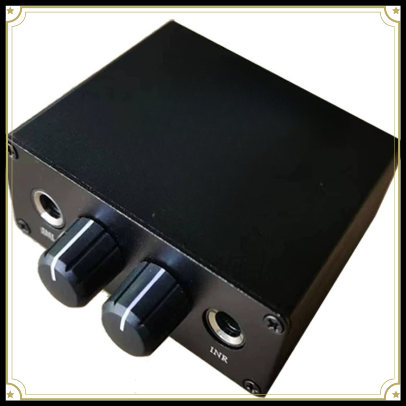 Audio Interface - Dwukanałowy procesor multi-efektów gitarowych z interfejsem